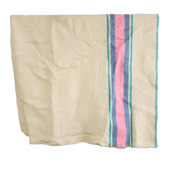 Vintage RARE Condon's 100% Pure Wool Blankets, Prince Edward Island - Picture 6 of 11
